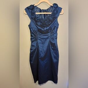 Adrianna Papell Dress Women's size 8 Blue Iridescent Sheath Sleeveless Shirred